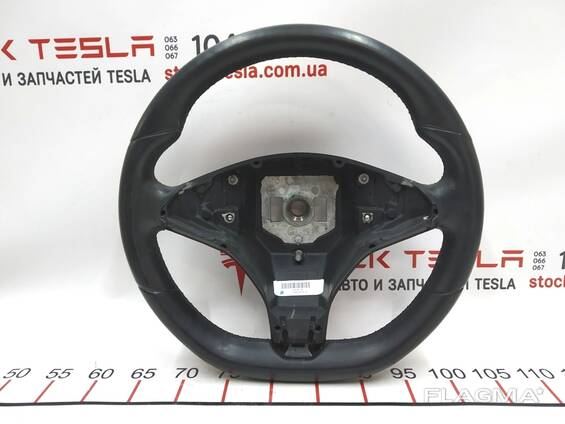 1005279-00-D Lenkrad ohne Airbag Tesla Modell XS REST 1005279-00-E