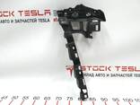 1053727-00-H Säulenverkleidungshalterung B oben rechts Tesla Modell X 1056081-00-E - photo 2