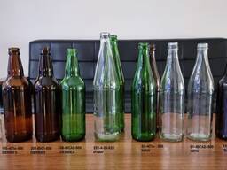 Glasgefäß und Flasche